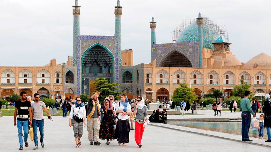 Number of Foreign Tourists Visiting Iran on Rise