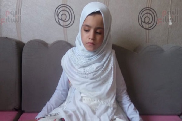 Blind Girl Memorizes Quran despite Cancer