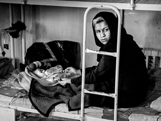 Iran to Let Women Prisoners Serve Time outside Jail