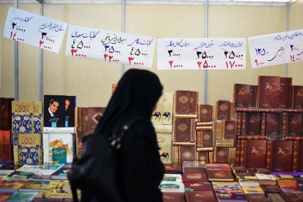 وقتی از نمایشگاه کتاب تهران حرف می زنیم از چه چیزی حرف می زنیم؟