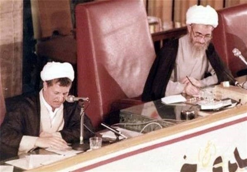 همه‌چیز درباره روزی که آیت‌الله خامنه‌ای به رهبری انتخاب شد