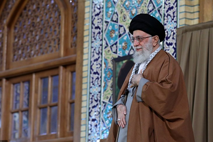 سخنرانی رهبر انقلاب در اجتماع زائران حرم مطهر رضوی