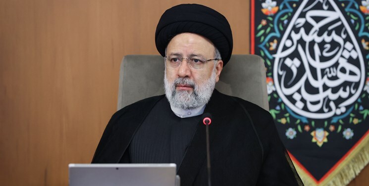 رئیس‌جمهور: نباید اجازه دهیم در آموزه‌های تمدن‌ساز انقلاب اسلامی عقب‌گرد صورت گیرد
