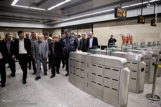 بازدید اعضای شورای شهرتهران از خط 7 مترو که به تازگی راه اندازی شد