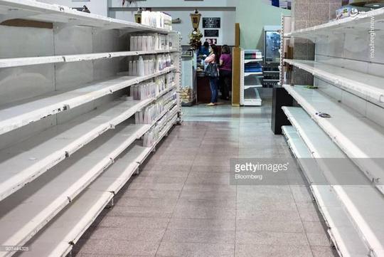 عاقبت تورم بالای در ونزوئلا
در سراسر ونزوئلا گزارش‌هایی از غارت در حوزه غذایی، دارویی و سایر کالاهای اساسی منتشر شده است