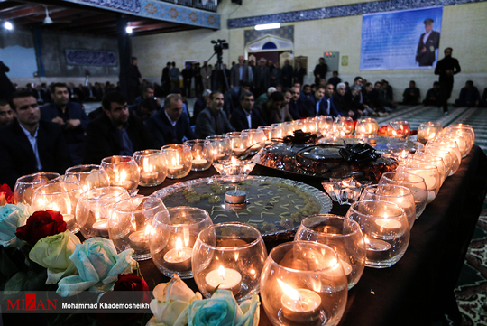 مراسم یادبود جانباختگان هواپیمای تهران - یاسوج در مسجد حضرت مهدی (عج) شهر سی سخت برگزار شد.
