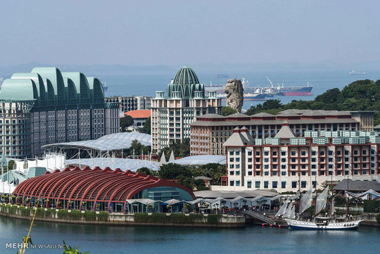 سنگاپور خود را برای برگزاری دیدار تاریخی دونالد ترامپ، رئیس جمهوری آمریکا و کیم جونگ اون، رهبر کره شمالی در جزیره تفریحی سنتوزا در آبهای جنوب سنگاپور آماده می کند.
