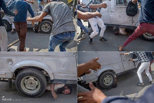 یک خودروی زرهی پلیس هند در سریناگار تظاهر کنندگان کشمیری مخالف دولت هند را زیر گرفت.