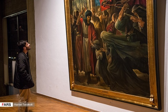 ‎نمایشگاه تازه‌ترین آثار نقاشی حسن روح الامین با عنوان «الحق مع علی» شامل ۱۳ تابلو با موضوعات مختلف دینی در فرهنگسرای نیاوران برگزار شد.