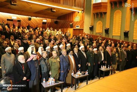 اداره اوقاف استان حمص سوریه با دفتر نمایندگی رهبری در سوریه و همراهی گروه‌های مردم نهاد، در مراسمی، چهلمین سالروز پیروزی انقلاب اسلامی ایران را گرامی داشت.
