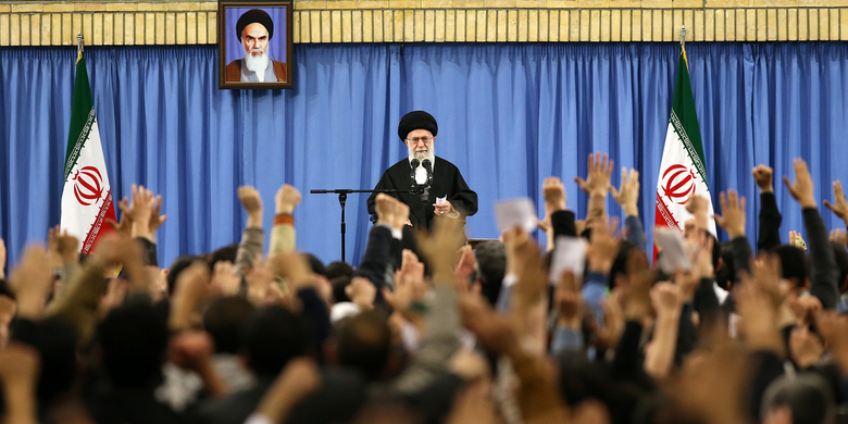 Enemy aims to mount economic pressure on Iran