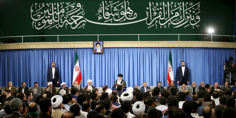 Iran experience shows that future belongs to faithful youth