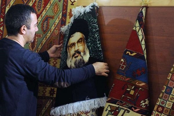 Iranian handicrafts on show in Beirut