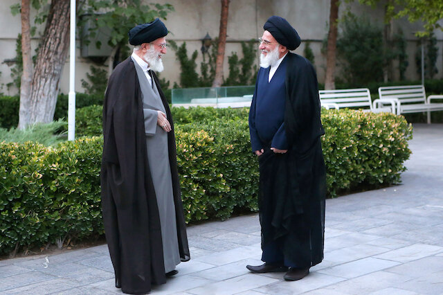 Imam Khamenei issued message of condolence on the passing of Ayatollah Hashemi Shahroudi