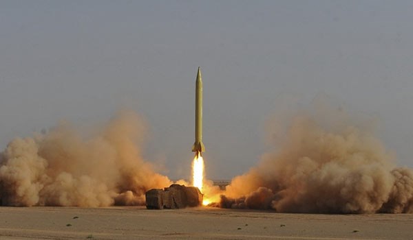 commander:Iran Needs No Permission to Develop Defense Power