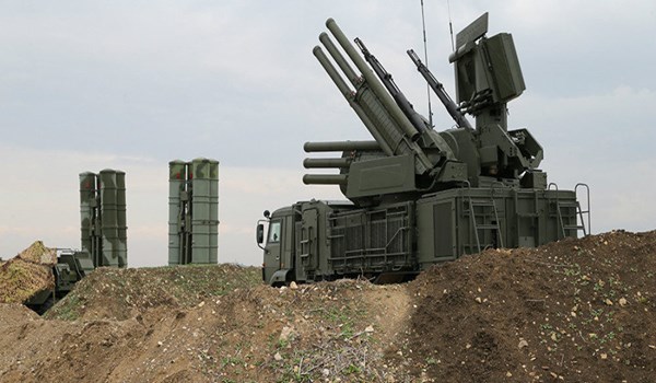 More Advanced Russia-Made Air Defense Systems Arrive in Syria to Counter Possible US Attack