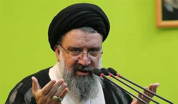 Senior Cleric: Iran Not to Stop Missile Program