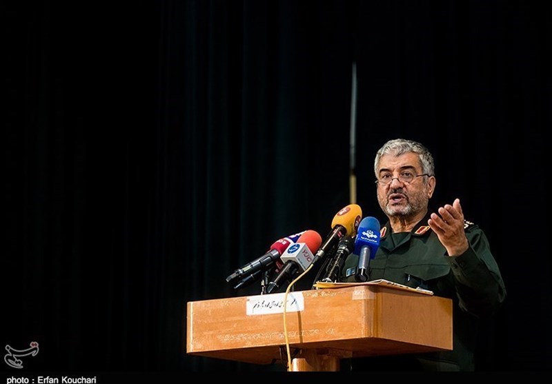 Iran in Economic War with Enemy: IRGC Commander