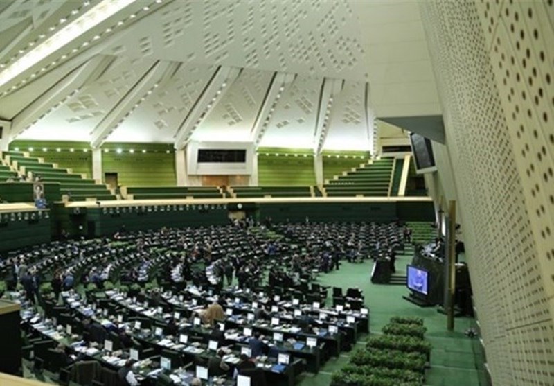 Iran Begins Registering Parliamentary Candidates