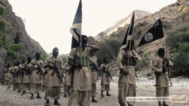 Saudis transferring US weapons to Qaeda in Yemen, report reveals