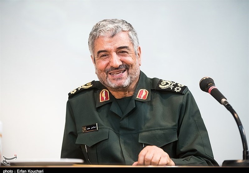Commander Thanks Iranian MPs for Supporting IRGC against US