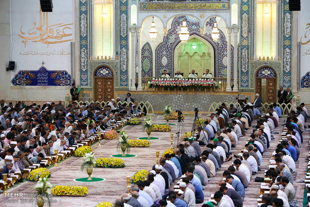Qom hosts the Muslim world's biggest communal Holy Quran recitation