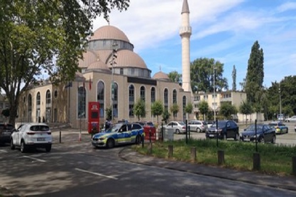 Mosques targeted every two days in Germany
