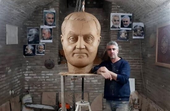 Huge statue of Martyr Soleimani to embellish Takestan