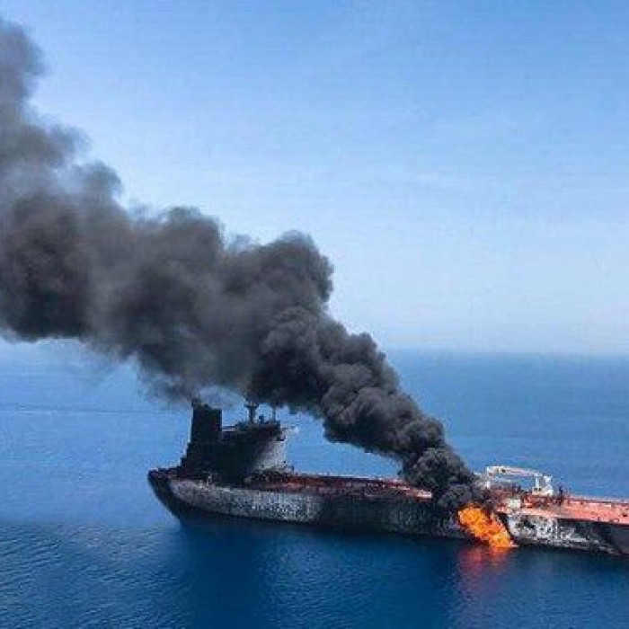 پشت پرده انفجار 2 نفتکش غول پیکر در دریای عمان