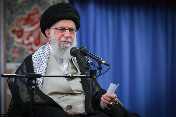 مجله تایم: آیت‌الله خامنه‌ای قدرتمندترین رهبر خاورمیانه