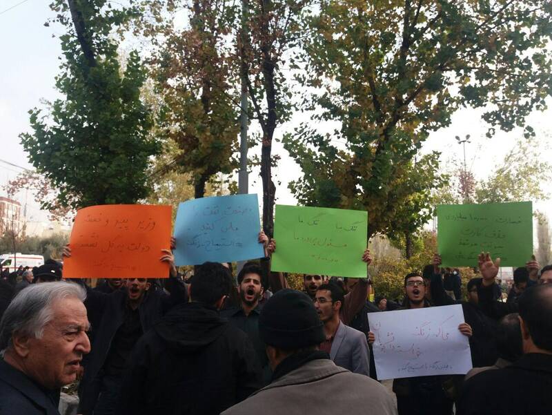 جمعی از دانشجویان دانشگاه‌های تهران خواستار محاکمه «زنگنه» شدند