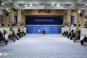عکس/ دیدار دست‌اندرکاران مراسم سالگرد سردار سلیمانی با رهبر معظم انقلاب