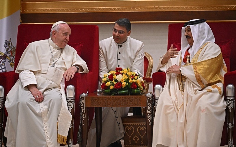 سفر پاپ به بحرین؛ سفری با انتقادهای گسترده