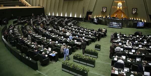 نشست فراکسیون انقلاب اسلامی با حضور ۱۸۷ از منتخبان آغاز شد
