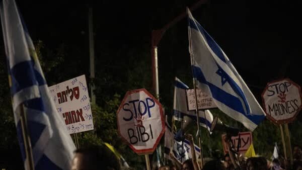 نظرسنجی: ۷۰ درصد صهیونیست‌ها خواستار استعفای نتانیاهو هستند