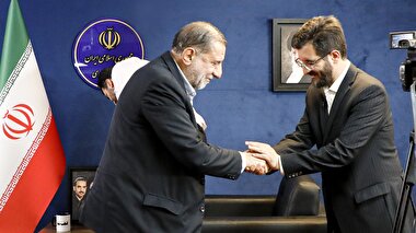 پخش زنده 14 / گفت و گو با دکتر محمد کوثری