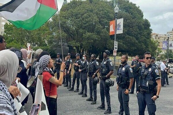 درگیری پلیس بامخالفان نتانیاهو مقابل کنگره