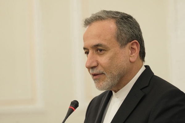 عراقچی : گفت‌وگوی غیرمستقیم ایران و آمریکا شنبه در عمان