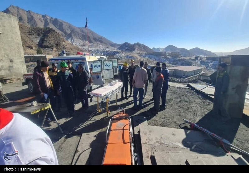 ریزش معدن بافق؛ ۲۴ کارگر محبوس شدند