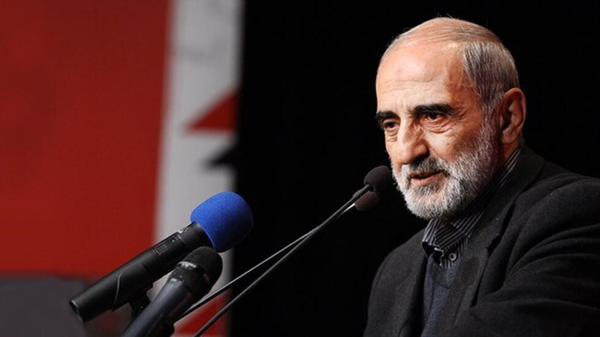 شمشیر دوستان علی در غلاف نیست