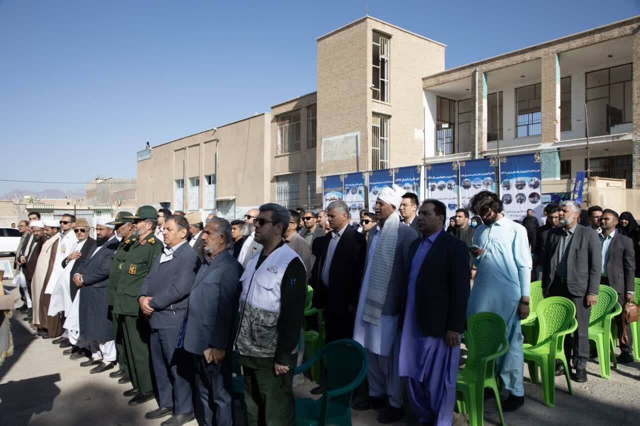 افتتاح هفتاد و یکمین بیمارستان سیار تخصصی و فوق تخصصی نیروی زمینی سپاه در زاهدان