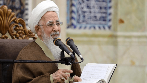 آیت‌الله جوادی آملی: غفلت در برابر دشمن را به حداقل برسانیم