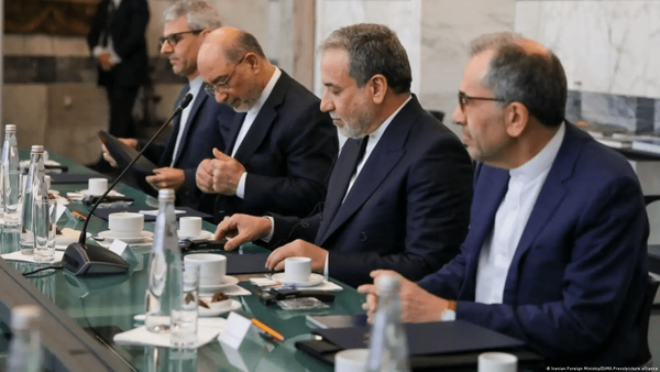 رویترز: دور سوم مذاکرات ایران و آمریکا اوایل مارس برگزار می‌شود