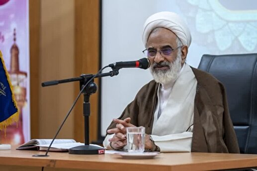 جامعه امروز نیازمند معنویت انقلابی است