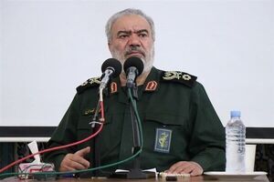 دریادار ایرانی: ارتش حضور موفقی در عرصه اقیانوس‌ها دارد