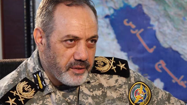 وزیر دفاع: آماده پشتیبانی کامل از نیروهای مسلح هستیم