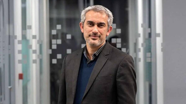 مدنی‌زاده وزیر اقتصاد شد