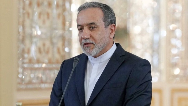 عراقچی: تمامی گزینه‌ها را برای دفاع از حاکمیت، منافع و مردم خود محفوظ می‌داریم