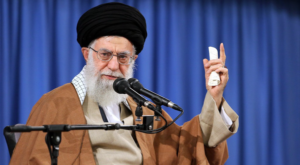 تصویر بین‌المللی «Hero» از آیت‌الله خامنه‌ای چگونه شکل گرفته؟