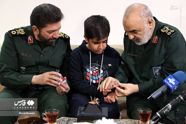 این است داستان واقعی یک فرمانده، که نامش با خون نوشته شد، اما روحش تا ابد پرواز خواهد کرد.